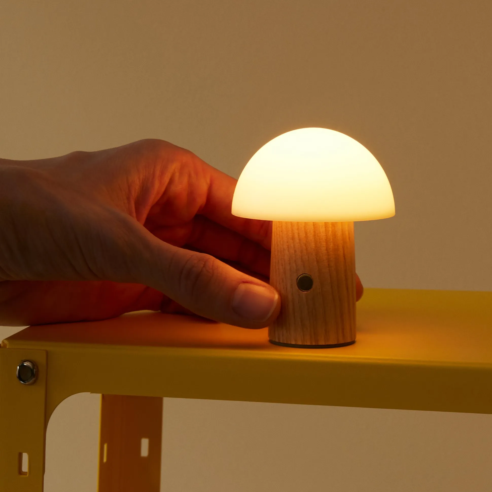 Alice Mushroom Lamp - Super Mini