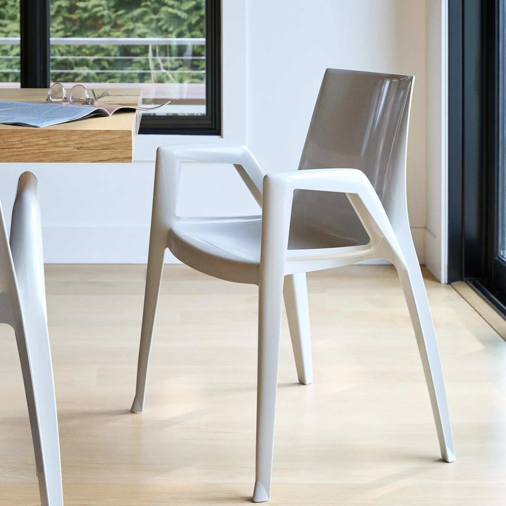 ArcoBellini Stacking Chair from Heller