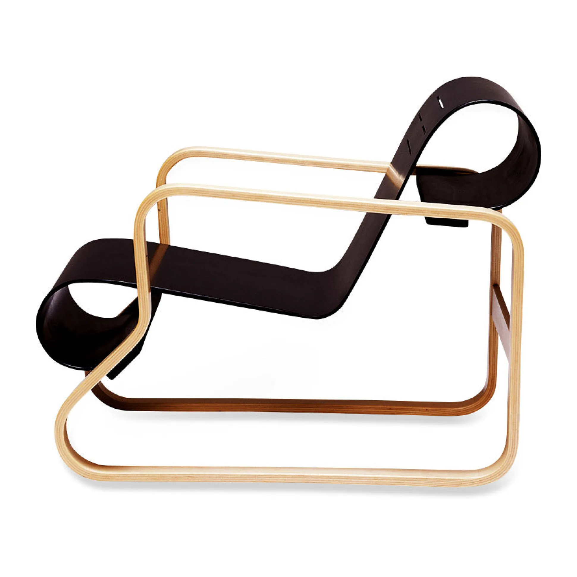 Artek Aalto Armchair 41 “Paimio”