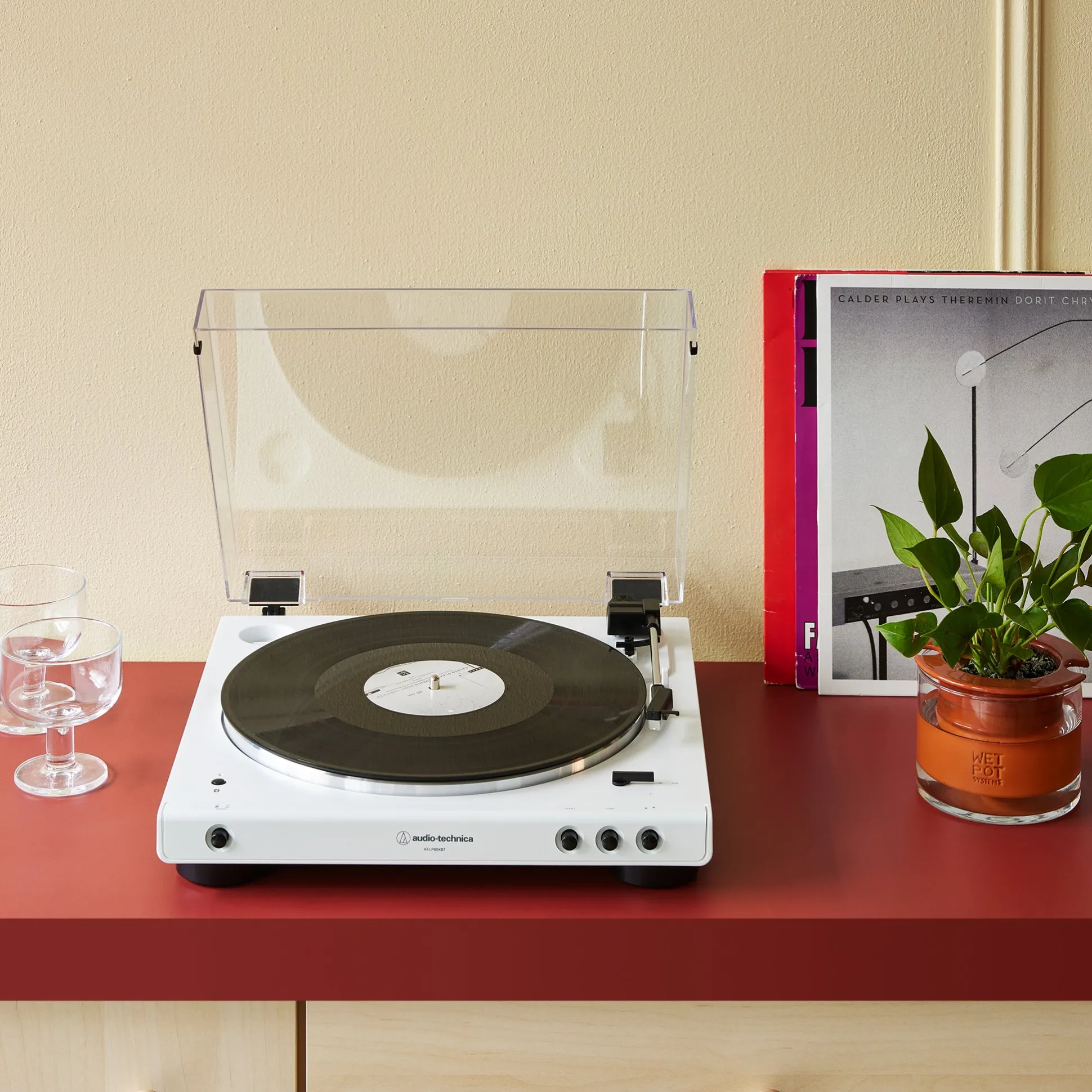 Audio-Technica AT-LP60XBT-WW Bluetooth Turntable