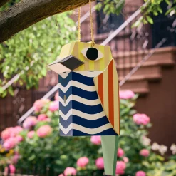 Dusen Dusen Bird House