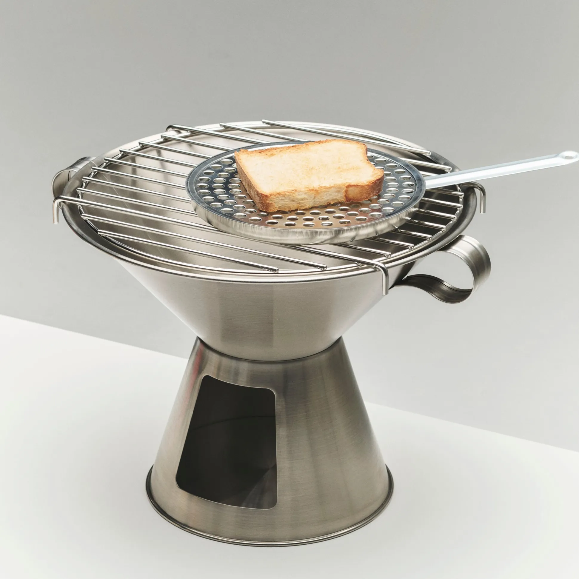 HAY Outdoor Market by Jasper Morrison Shop Toaster Pan