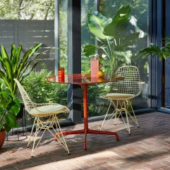 Herman Miller x HAY Eames Universal Base Round Table