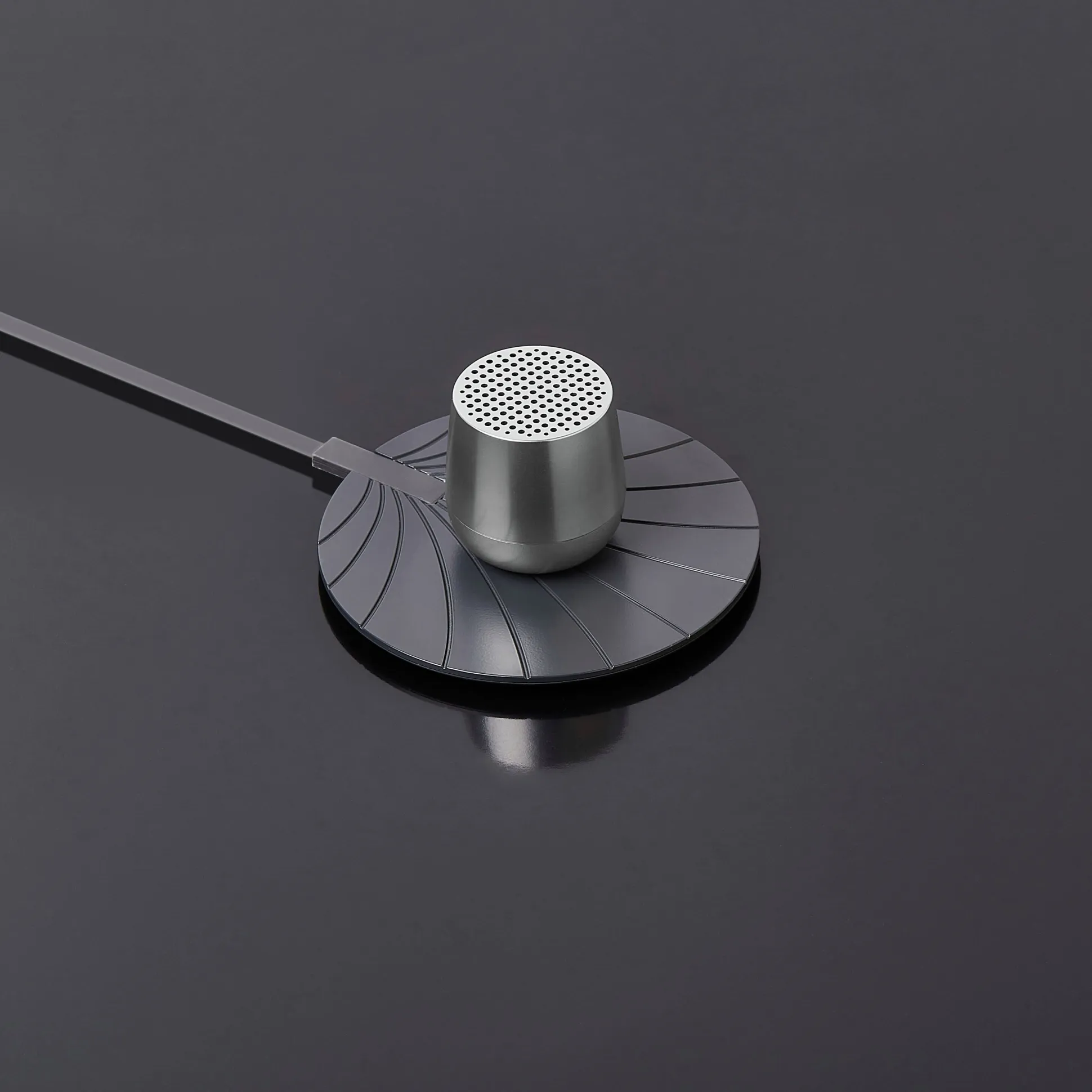 Lexon Mino+ Wireless Charging Speaker