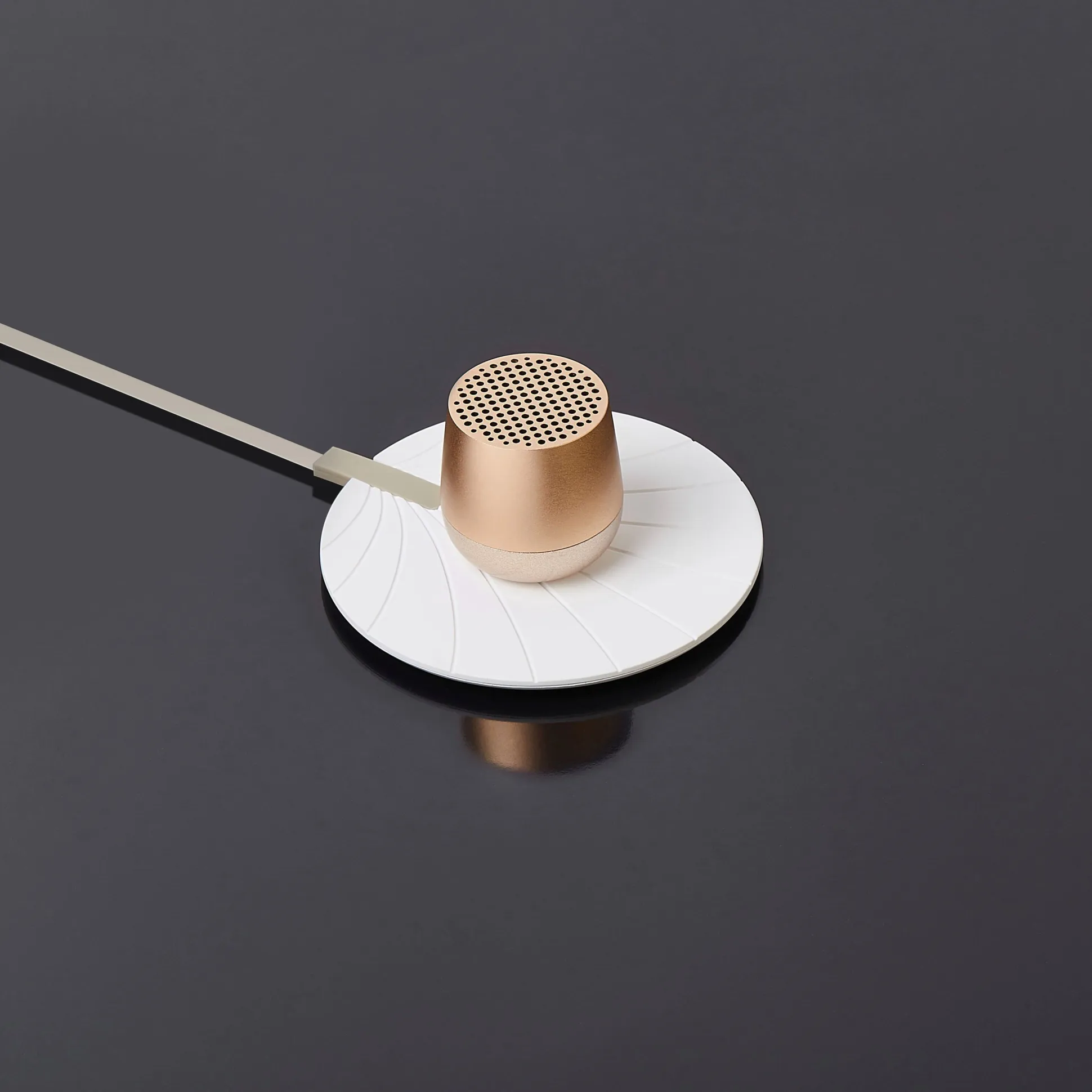 Lexon Mino+ Wireless Charging Speaker