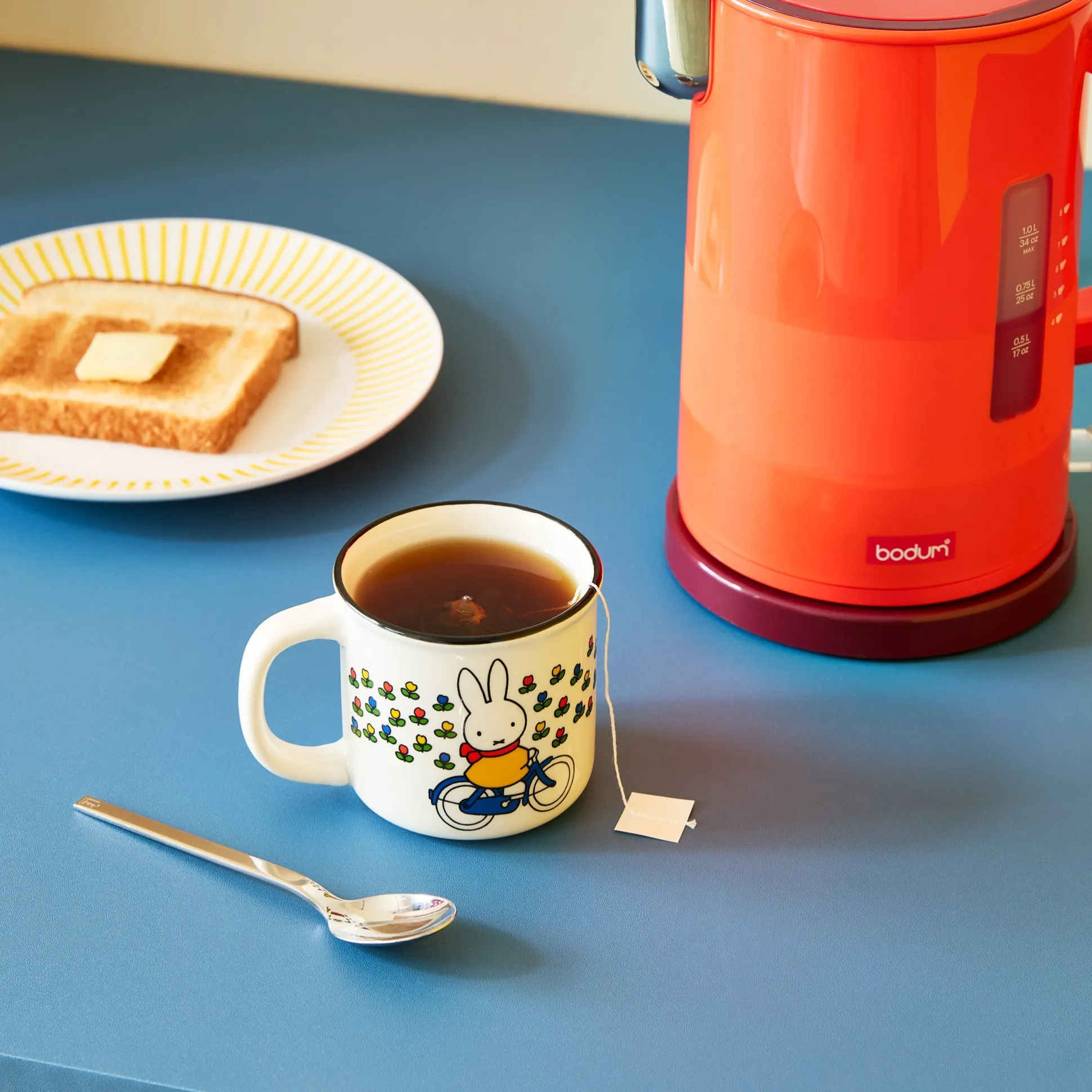 Miffy Retro Flowers Ceramic Mug