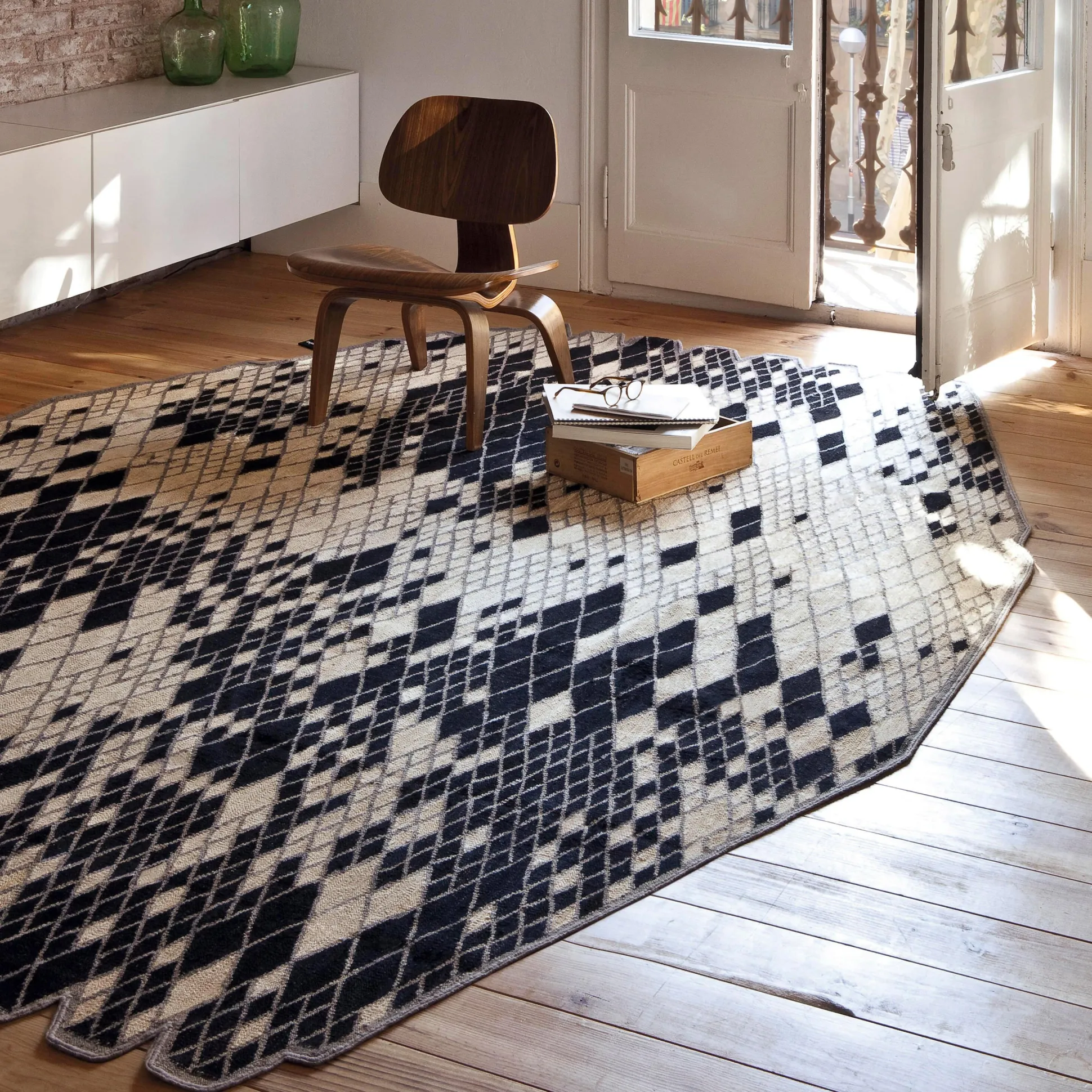 Nanimarquina Losanges Rug Black - 7'7" x 9'10"