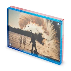 Nicolai Canetti Dual-Color Magnetic Picture Frame