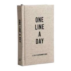 One Line a Day: A Five-Year Memory Book - Clothbound
