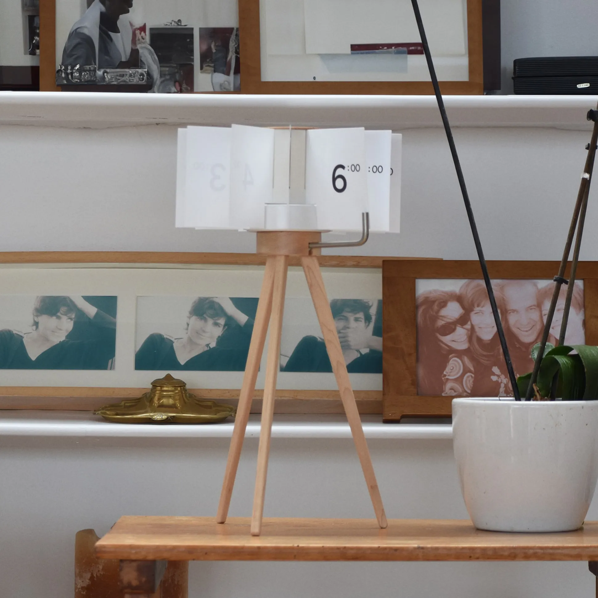 Paper Leaves NRH Mini Desk Clock