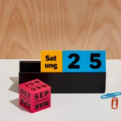Perpetual Cubes Calendar