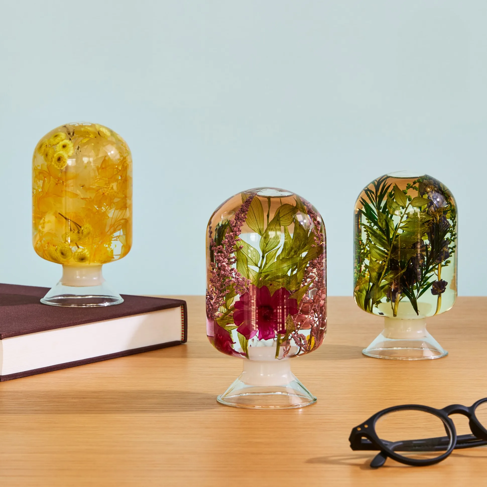 Pieces of Time Flower Objet d’Art