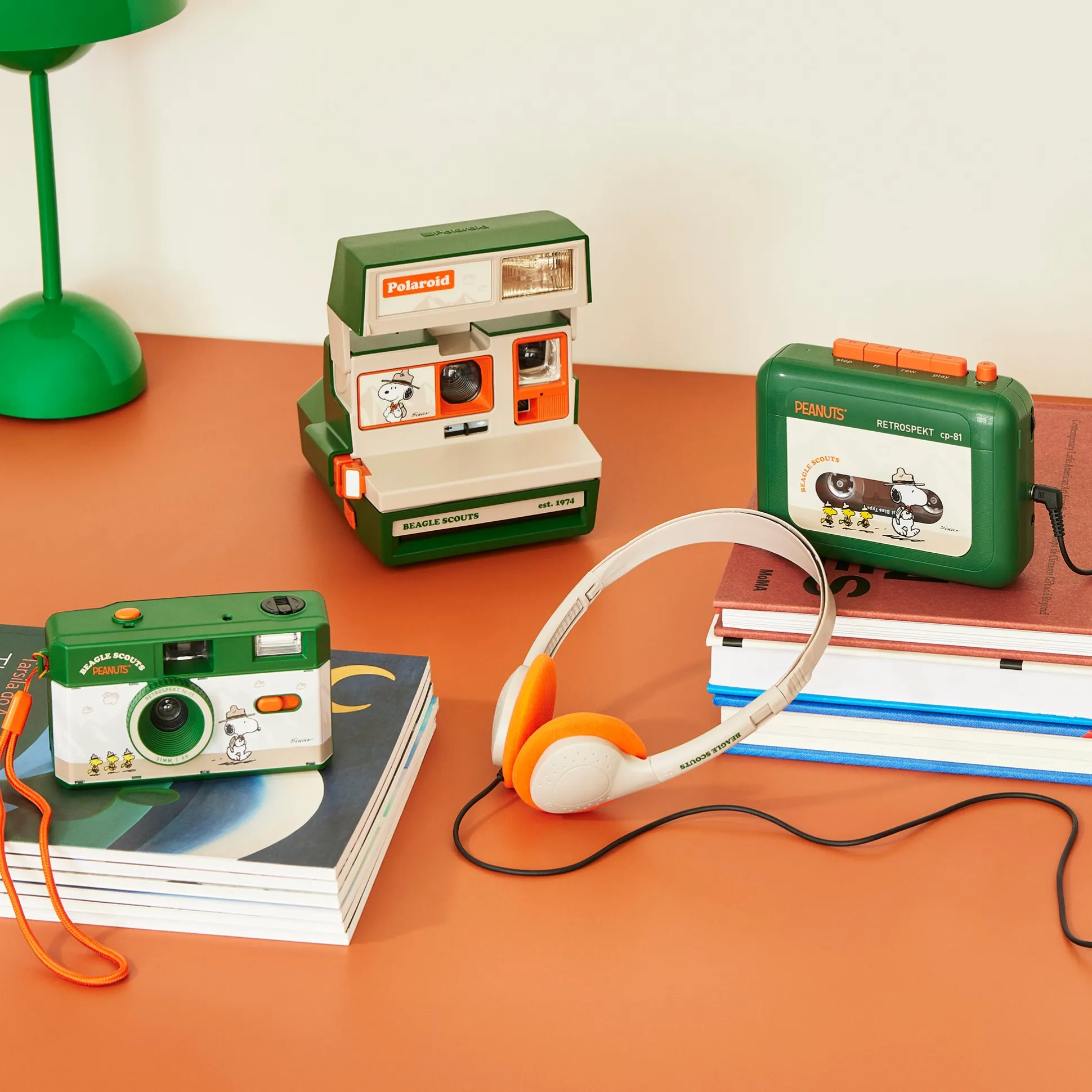 Snoopy's Beagle Scouts CP-81 Cassette Player